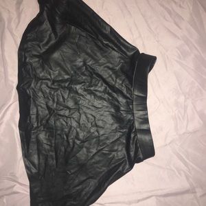 Forever 21 Faux leather skirt
